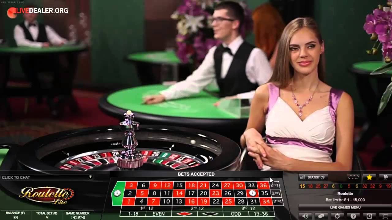 Ruleta en estudio de live casino con dealer